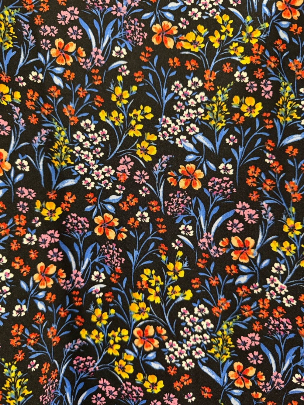 CeCe Black Floral V-Neck Puff Short Sleeve Top - Picture 5 of 6